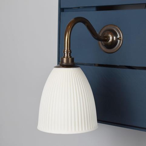 HARTLIP RIBBED BATHROOM Ceramic Wall Light - Swan Neck in Antique Brass